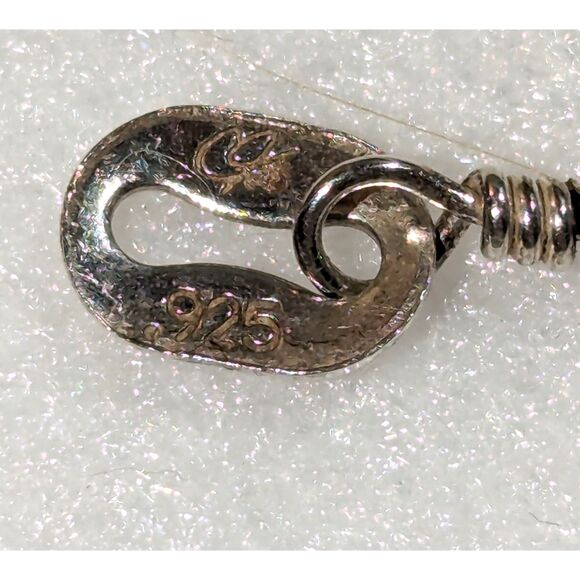 Milor Sterling Silver Chalcedony Flower Pendent on Triple Liquid Silver Chain - Picture 5 of 11